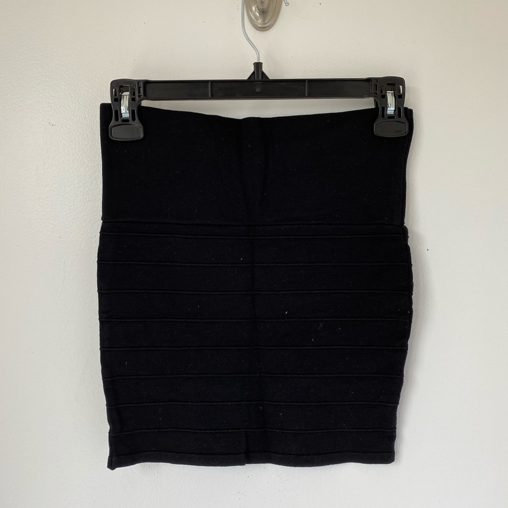 Stretchy Black Pencil Skirt